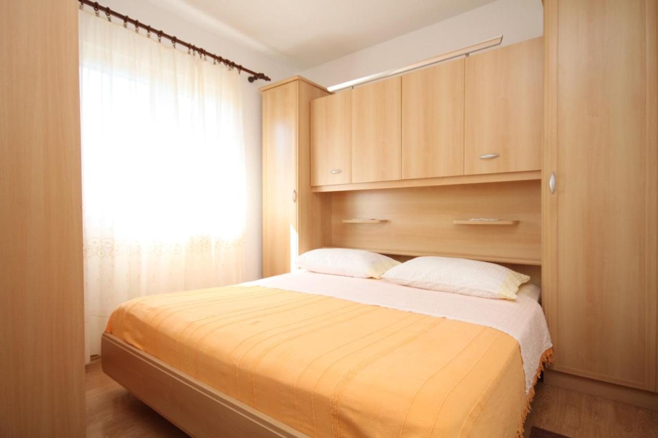 Apartments By The Sea Razanj, Rogoznica - 8361 Rogoznica (Sibenik-Knin) Exterior foto